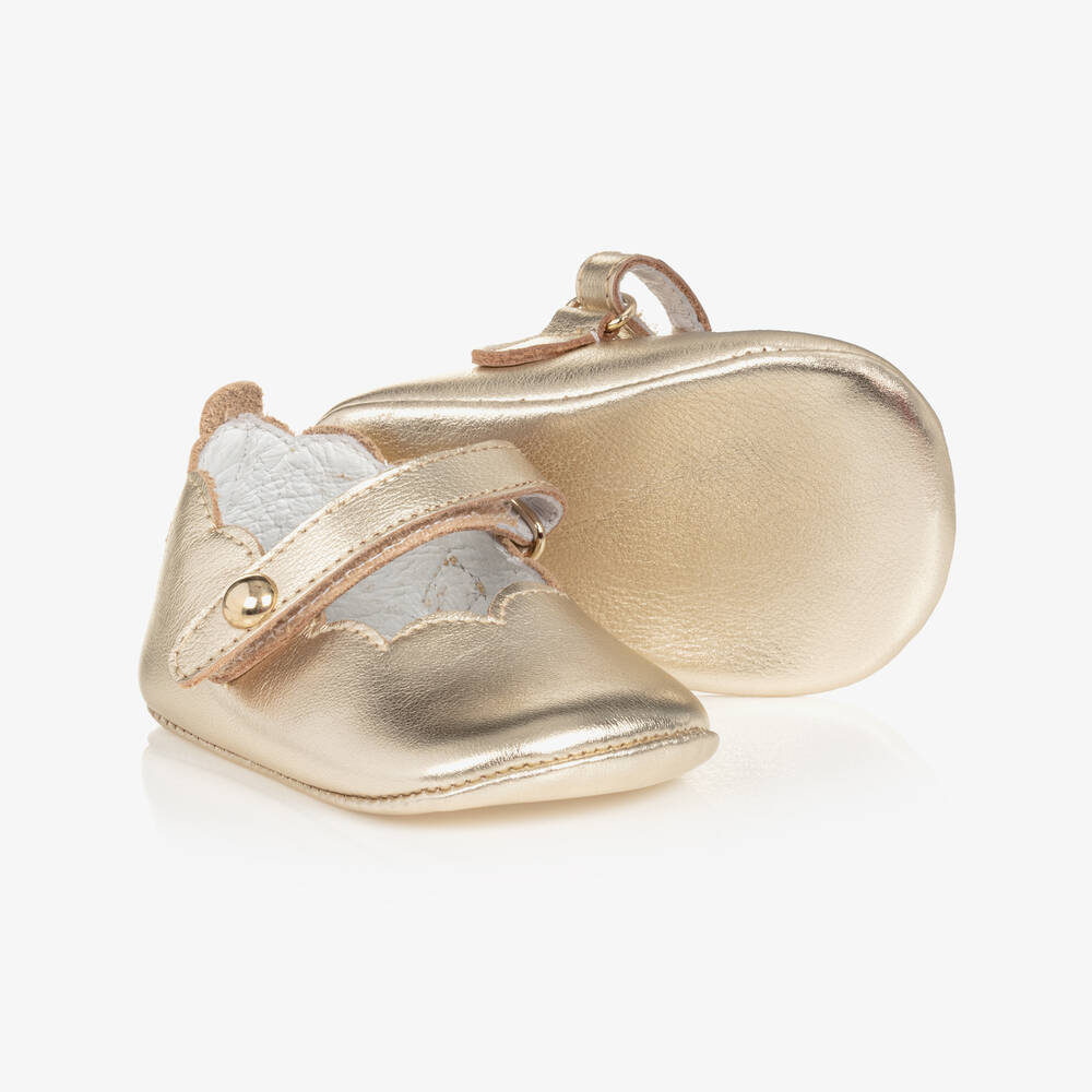 Beatrice & George - حذاء جلد لون ذهبي لمرحلة قبل المشي للمولودات  | Childrensalon