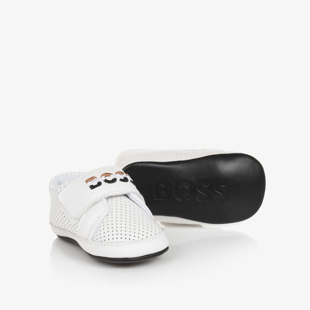 BOSS - حذاء جلد لون أبيض لمرحلة قبل المشي للمواليد | Childrensalon