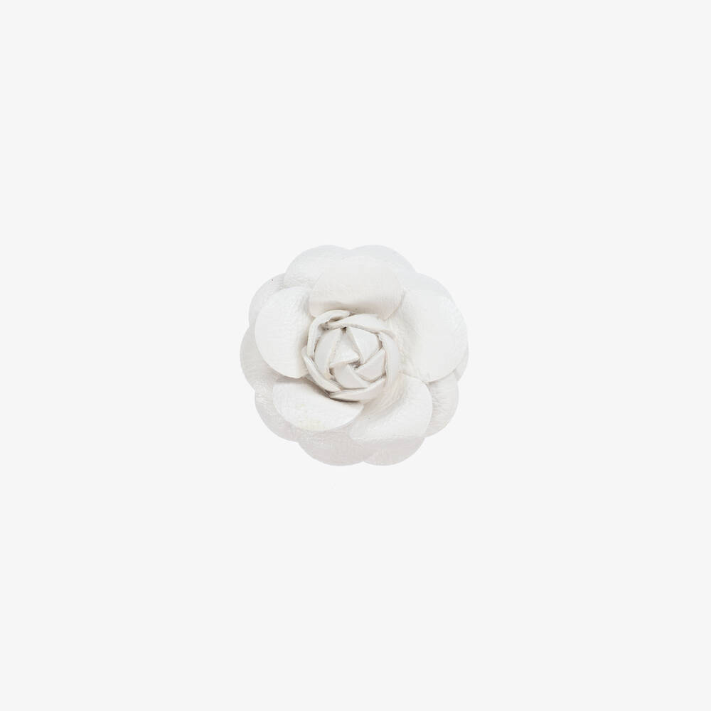 Bowtique London - Girls White Flower Hair Clip (6cm) | Childrensalon