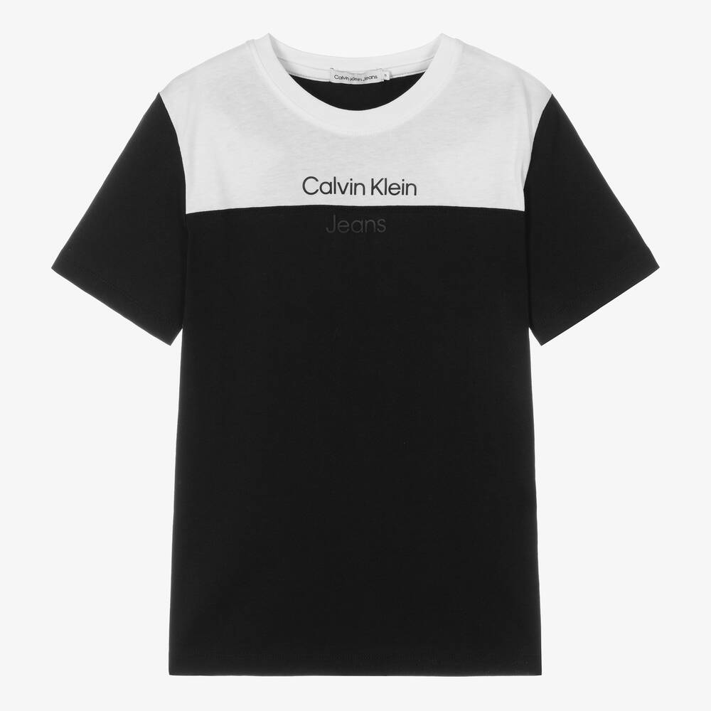 Calvin Klein - تيشيرت تينز ولادي قطن لون أبيض وأسود | Childrensalon