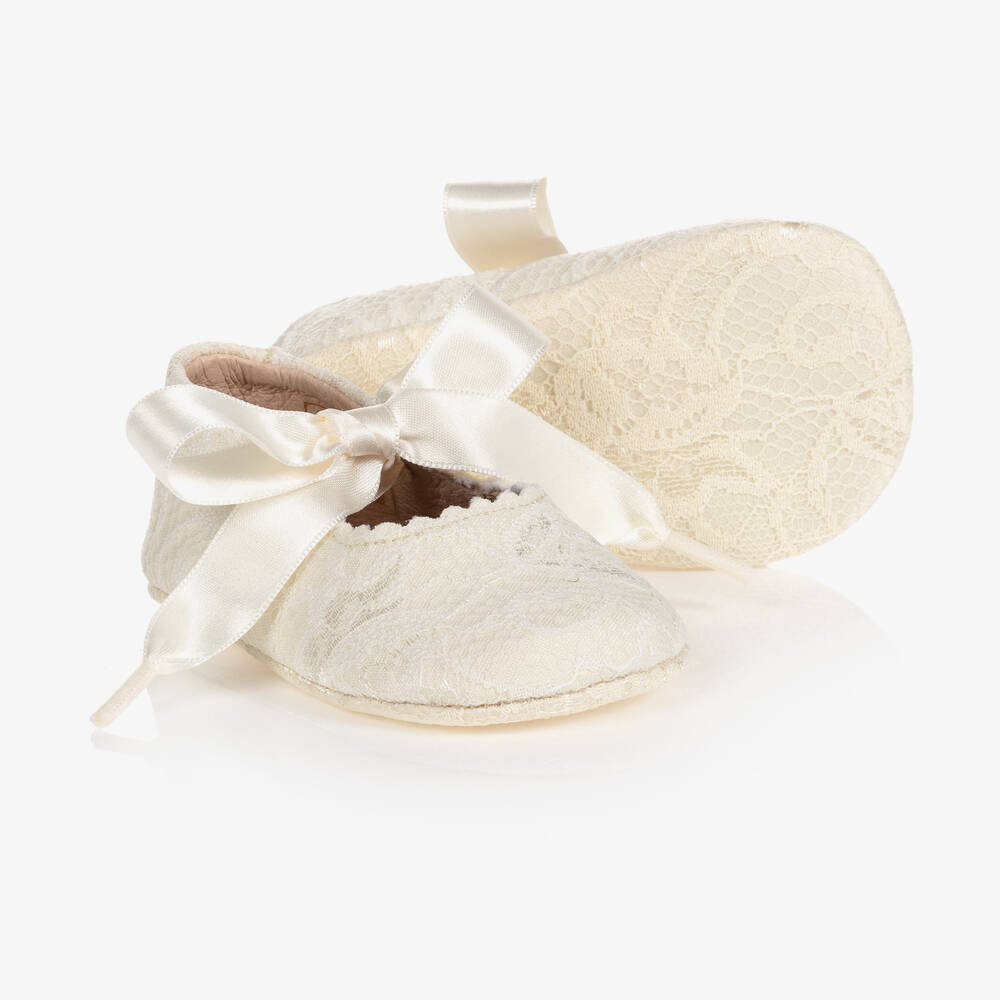 Children's Classics - Ivory Lace Pre-Walker Shoes | Childrensalon