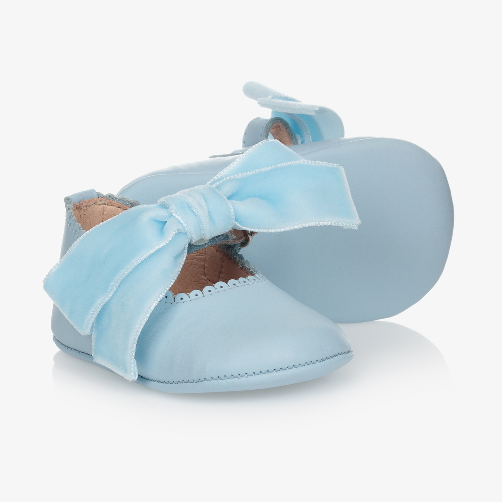 Children's Classics - Pale Blue Bow Pre-Walker Shoes | Childrensalon