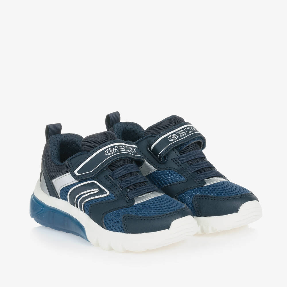 Geox - حذاء رياضي بشريط لاصق مضئ لون أزرق للأولاد | Childrensalon