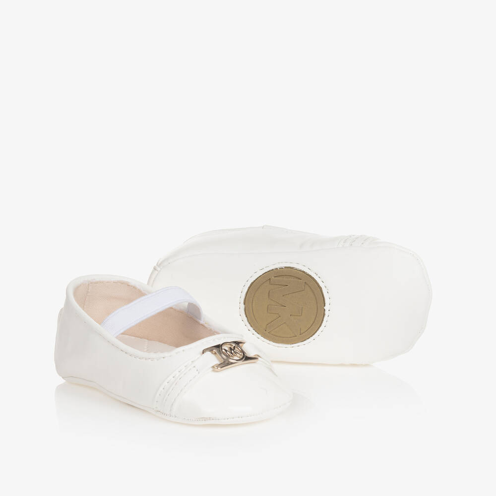 Michael Kors Kids - حذاء جلد صناعي لون أبيض لمرحلة قبل المشي | Childrensalon