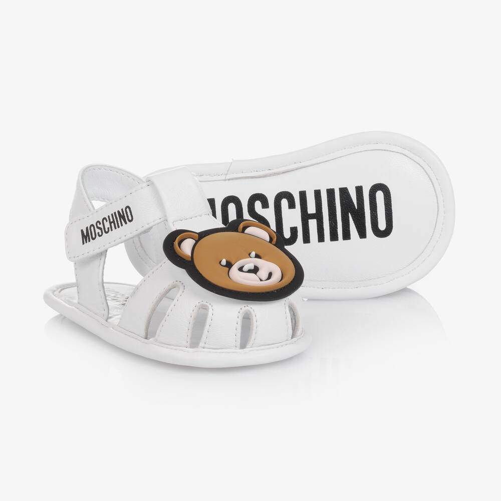 Moschino Baby - صندل جلد لمرحلة قبل المشي لون أبيض للأطفال | Childrensalon