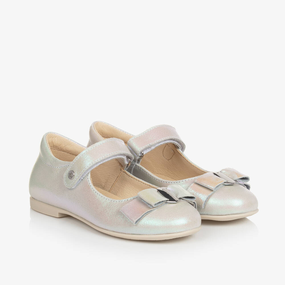 Naturino - Girls White Iridescent Bow Shoes | Childrensalon