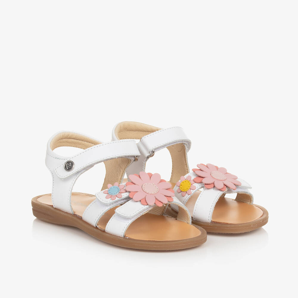 Naturino - Girls White Leather Flower Sandals | Childrensalon