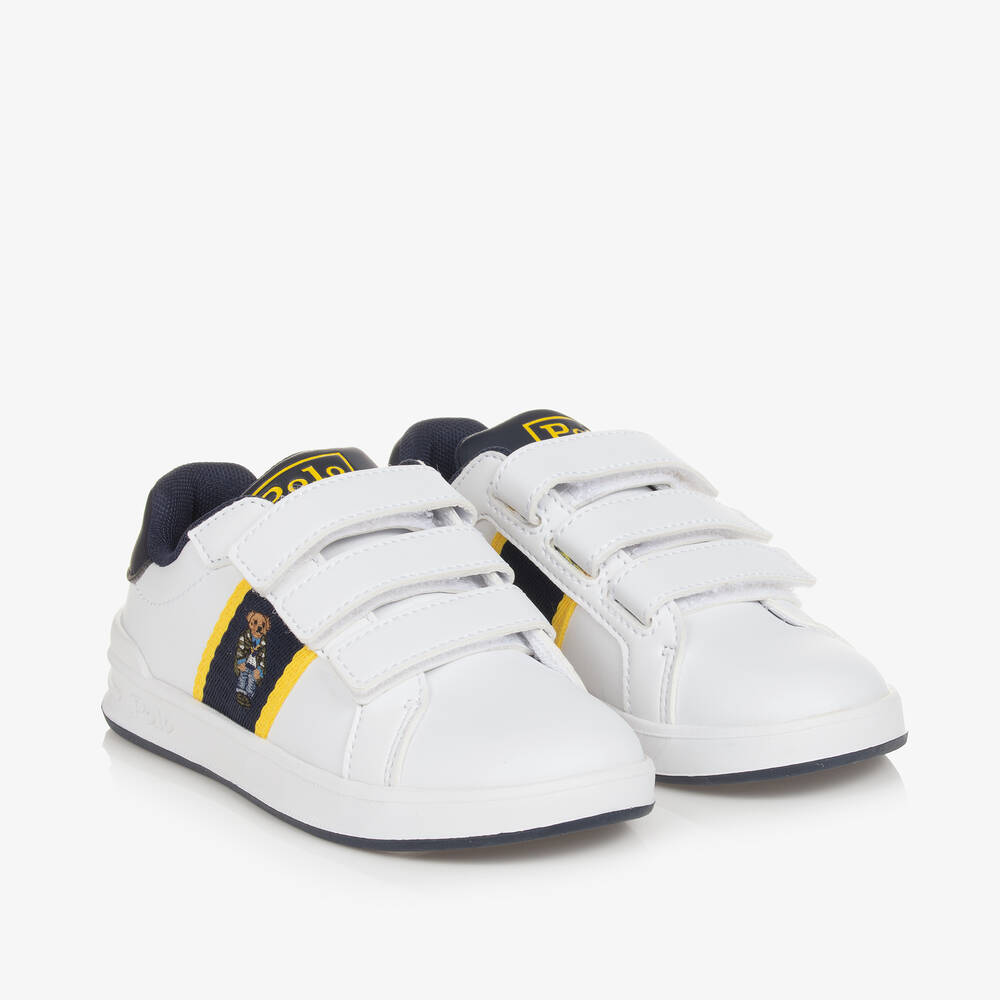 Ralph Lauren - حذاء رياضي بطبعة بير جلد صناعي لون أبيض | Childrensalon