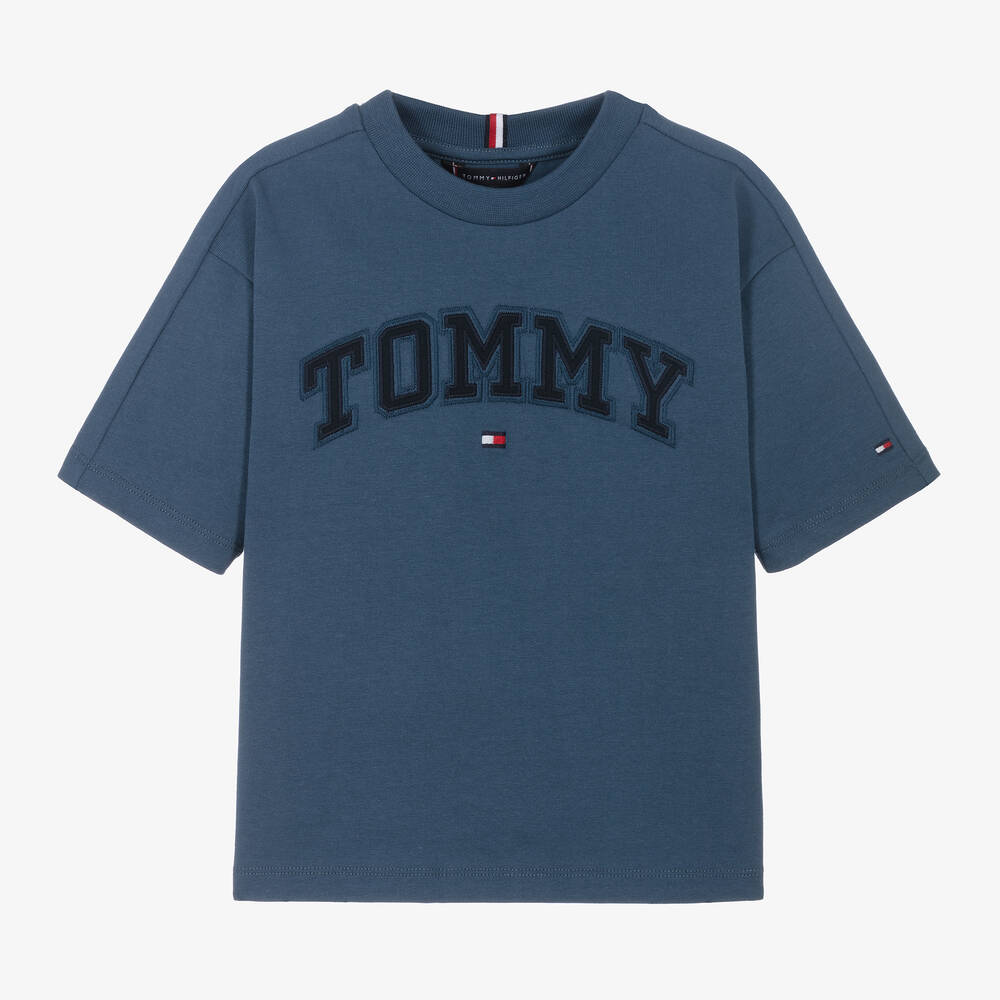 Tommy Hilfiger - تيشيرت فارسيتي قطن لون أزرق للأولاد | Childrensalon