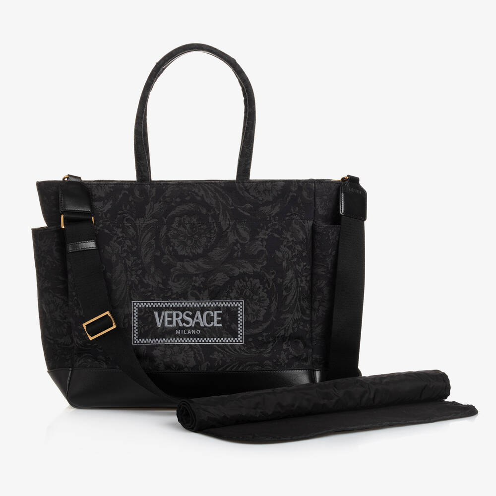 Versace - Черная пеленальная сумка с вышитым принтом Barocco (52см) | Childrensalon