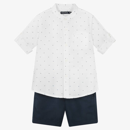 Mayoral-Белая рубашка и синие шорты из хлопка и льна | Childrensalon