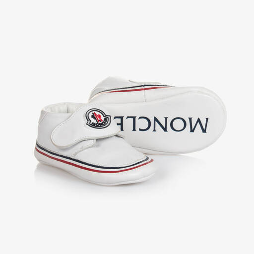 Moncler Enfant-حذاء جلد لون أبيض لمرحلة قبل المشي للأطفال | Childrensalon