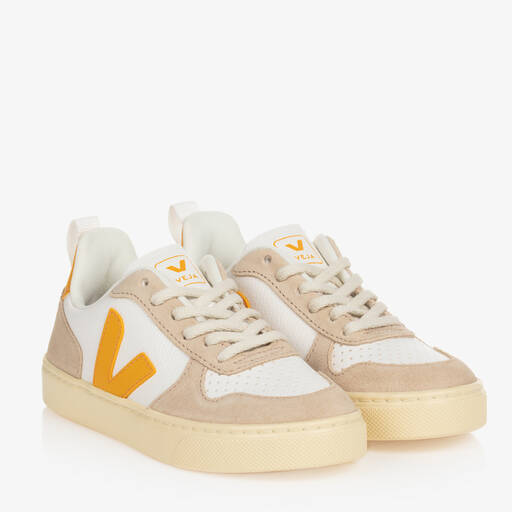 VEJA-V-10 Sneakers in Weiß und Gelb | Childrensalon
