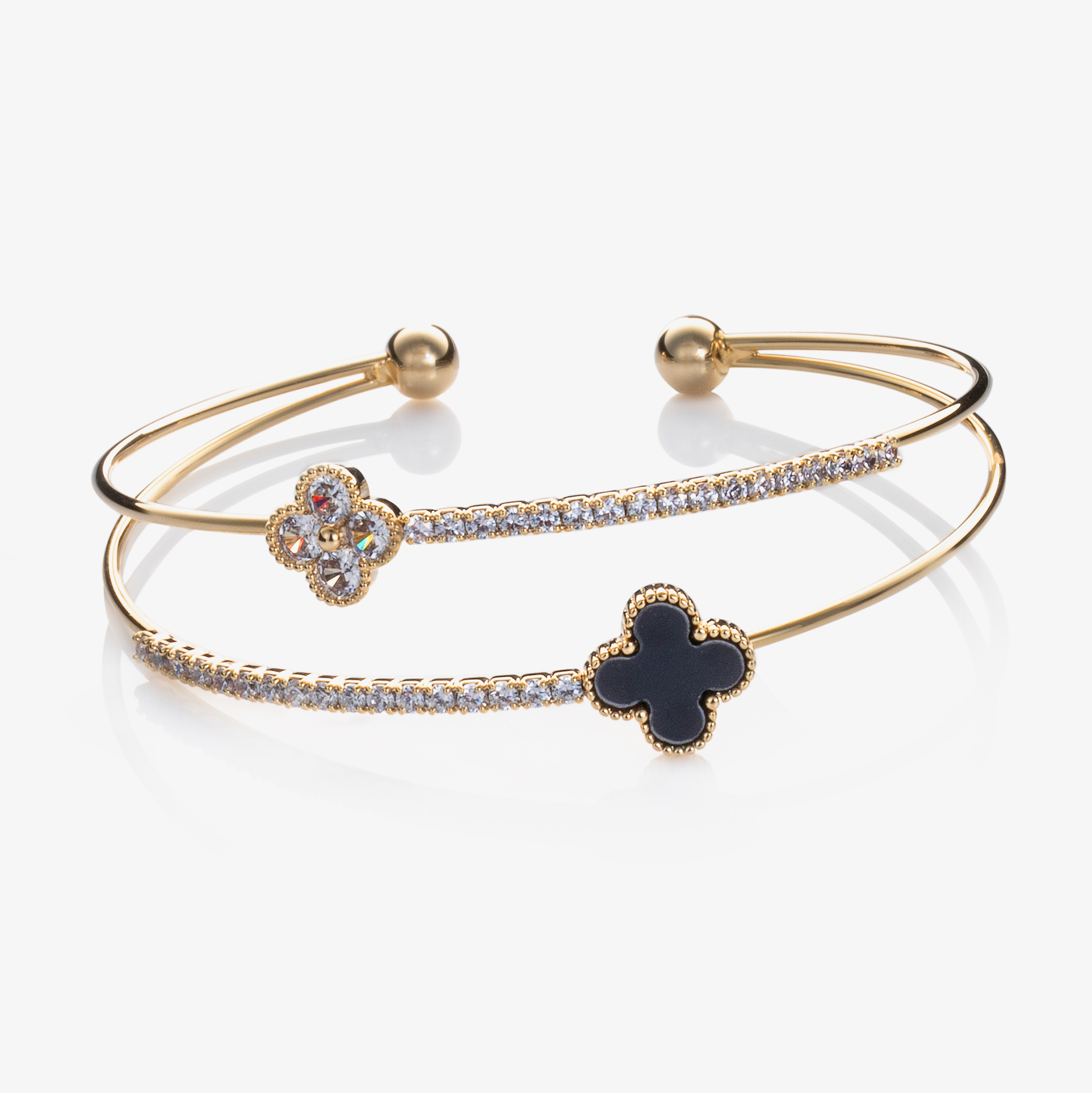 Clover bangle hot sale